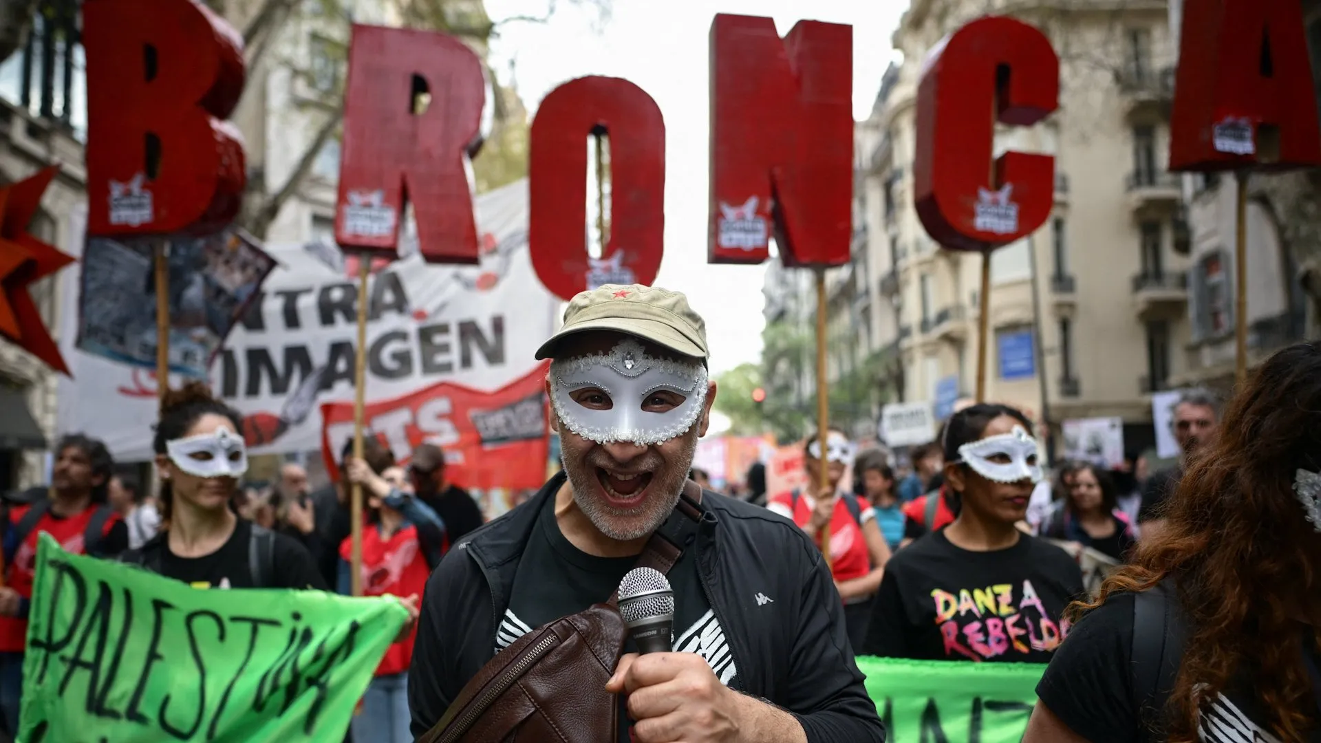 Argentiniens Linke veranstalten „Marsch des Zorns“ gegen Mileis Sparmaßnahmen