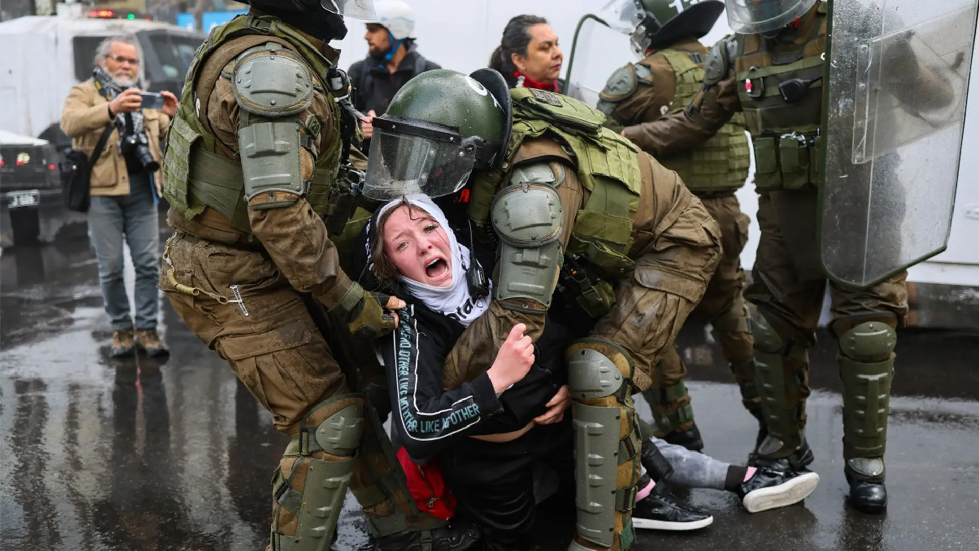 Chileaner geraten wegen Erbes des Militärputsches vom 11. September aneinander