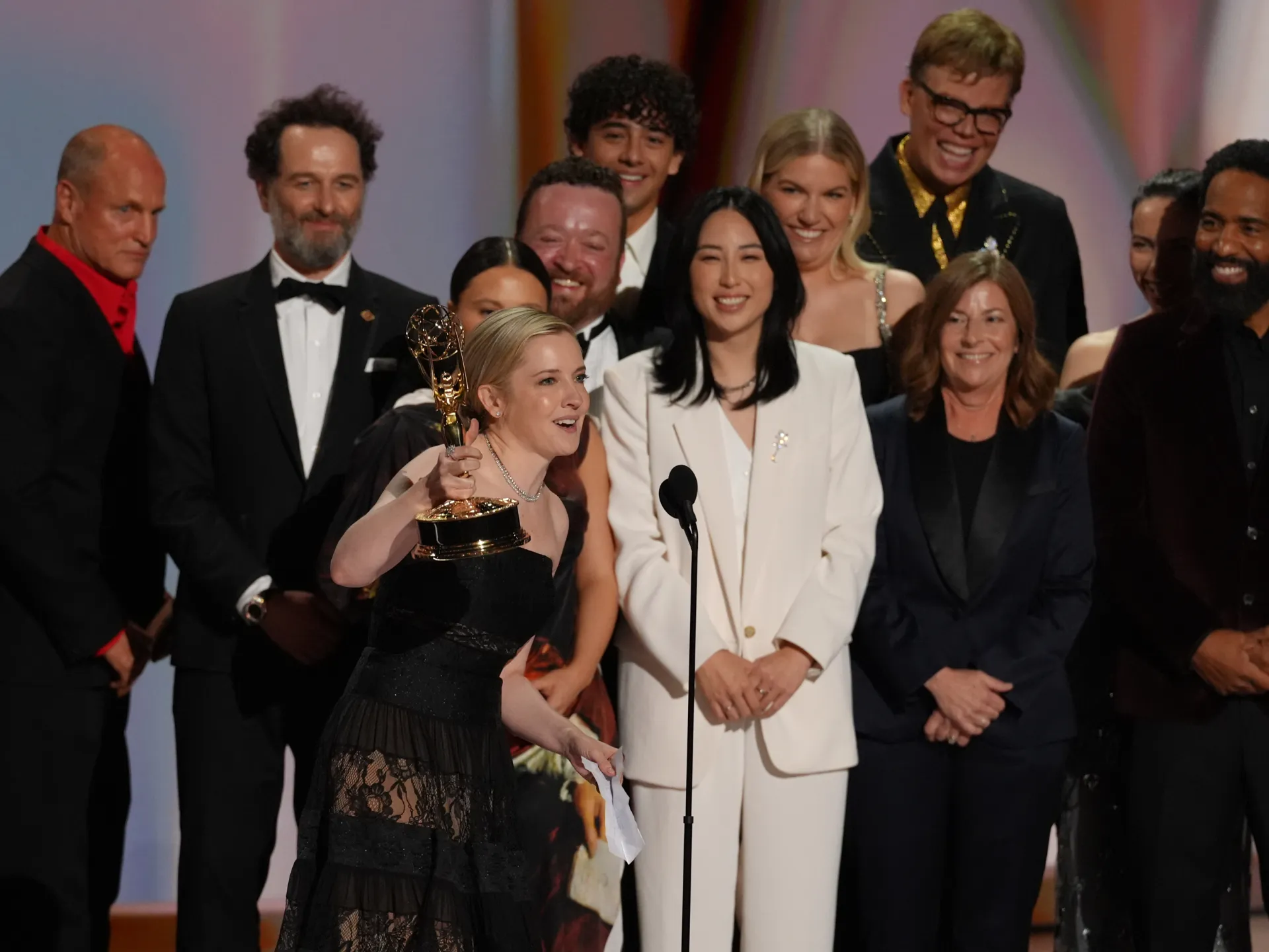 Emmy-Gewinner 2026: „Widow’s Bay“ und „The Pitt“ räumen ab
