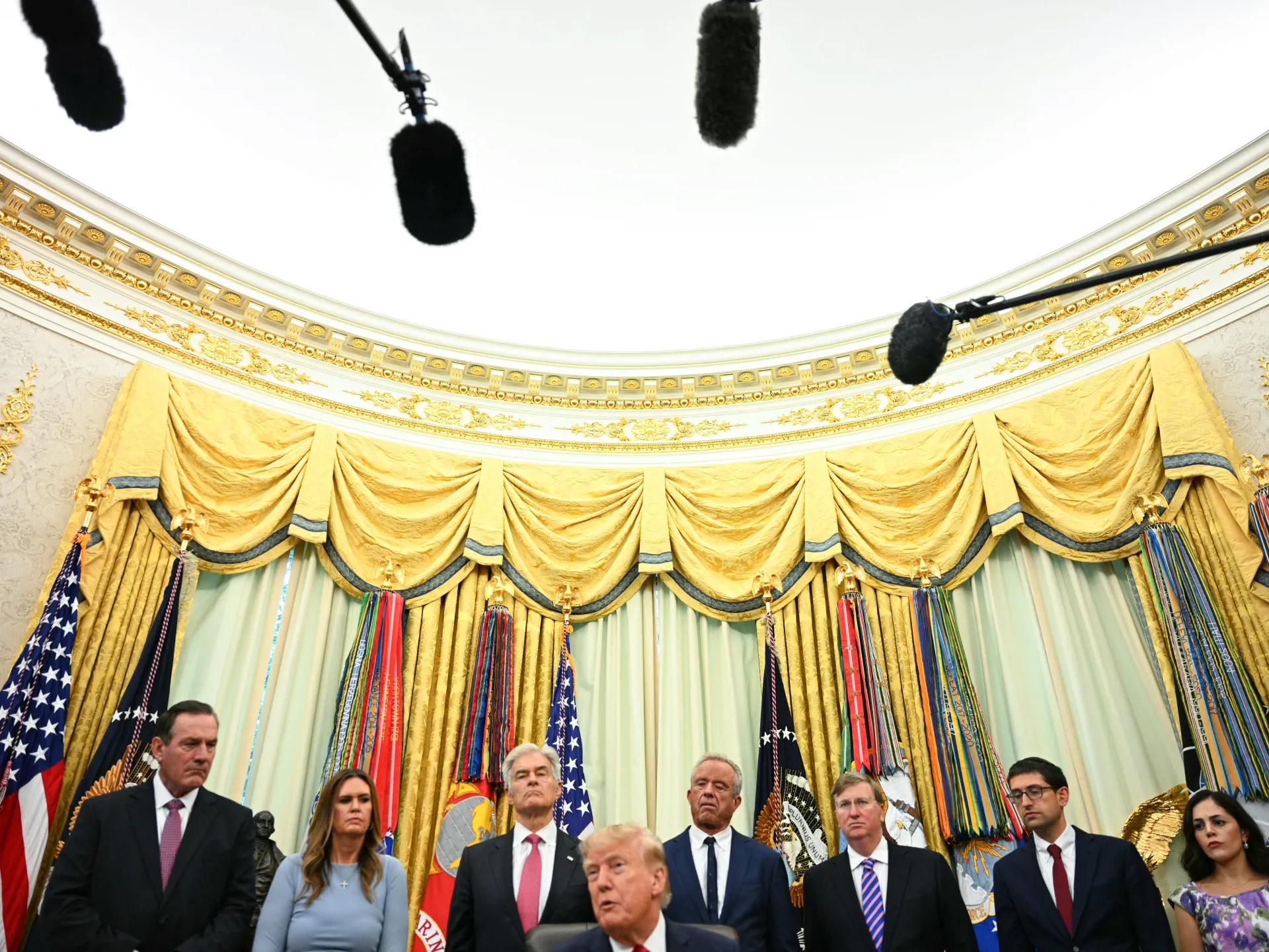 Trump unterzeichnet weitreichende Russland-Sanktionen wegen Ukraine-Krieg