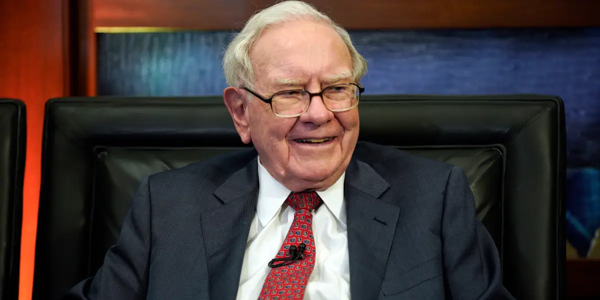 Fünf Führungslektionen von Warren Buffett, während er als Verwaltungsratsvorsitzender zurücktritt