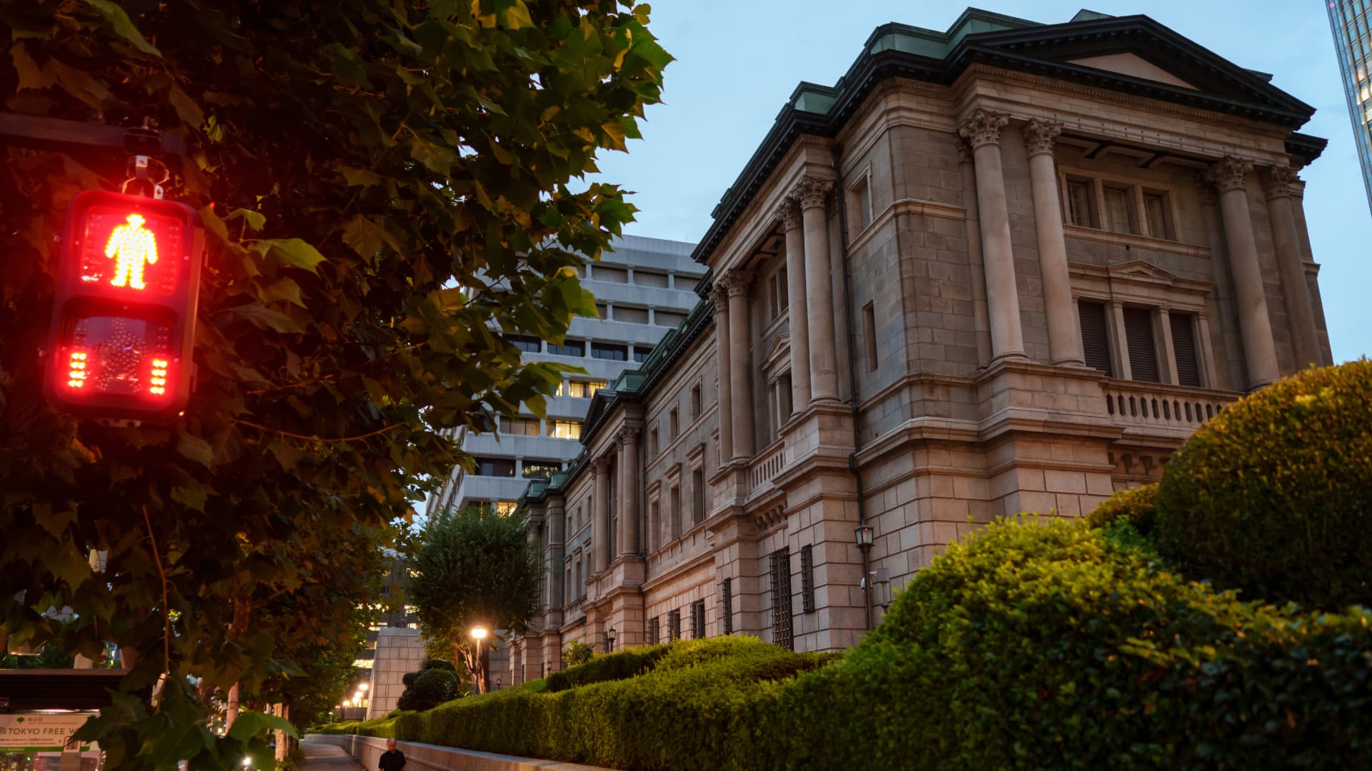 Bank of Japan erhöht Zinssätze auf ein 31-Jahres-Hoch und äußert Bedenken hinsichtlich der Inflation