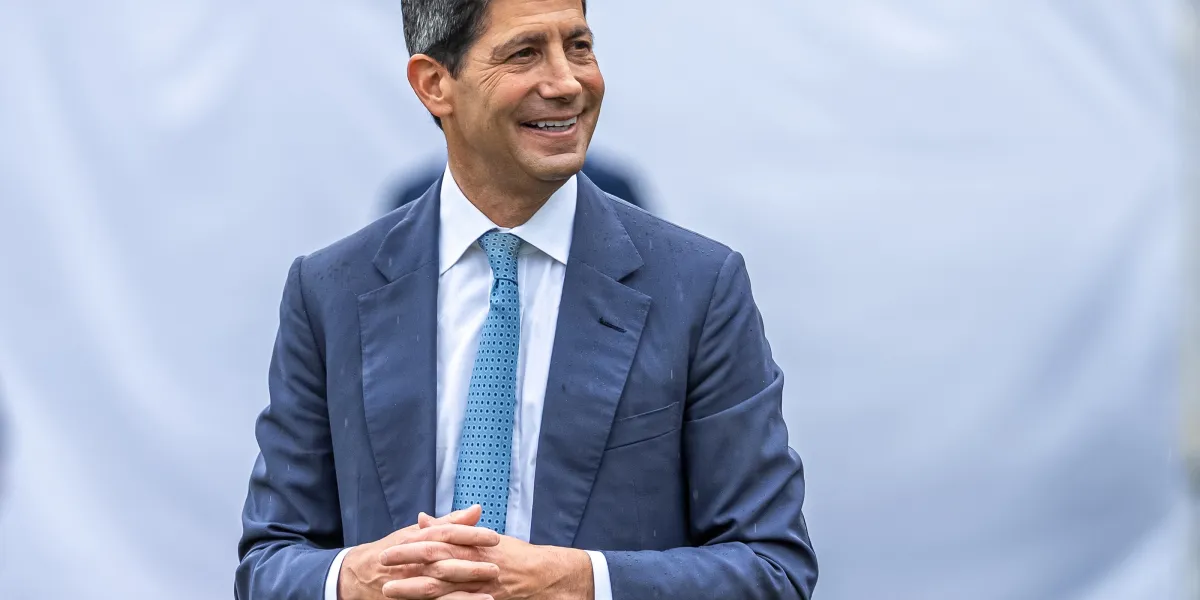 Feds Kevin Warsh wird diese Woche zu Zinserhöhungen gezwungen sein