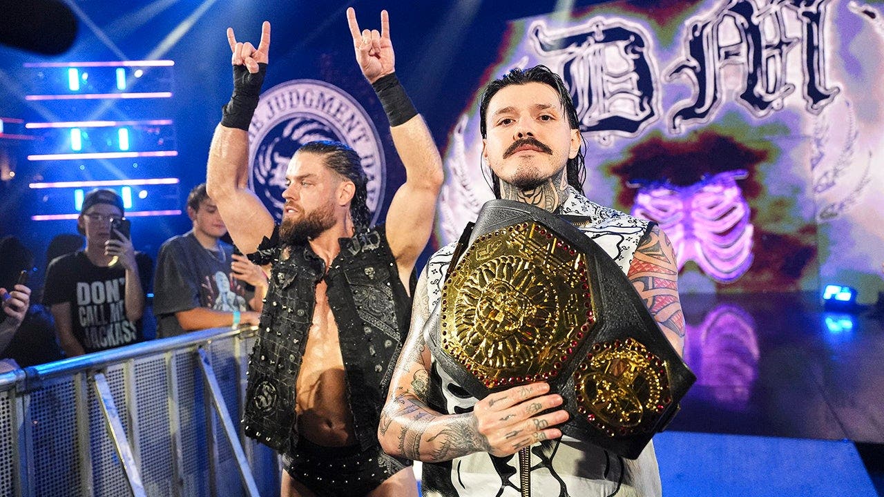 AAA-Mega-Champion Dominik Mysterio ist das „Gesamtpaket“, sagt WWE-Kommentator Corey Graves
