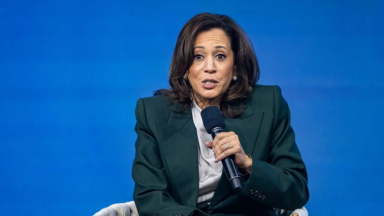 Unbekannte Frau betritt Kamala Harrises Anwesen in Malibu und ruft Sheriff auf den Plan: Berichte