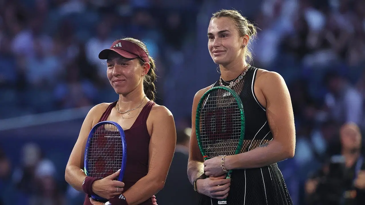 US-Amerikanerin Jessica Pegula unterliegt der Weltranglistenersten Aryna Sabalenka in zwei Sätzen im US-Open-Halbfinale