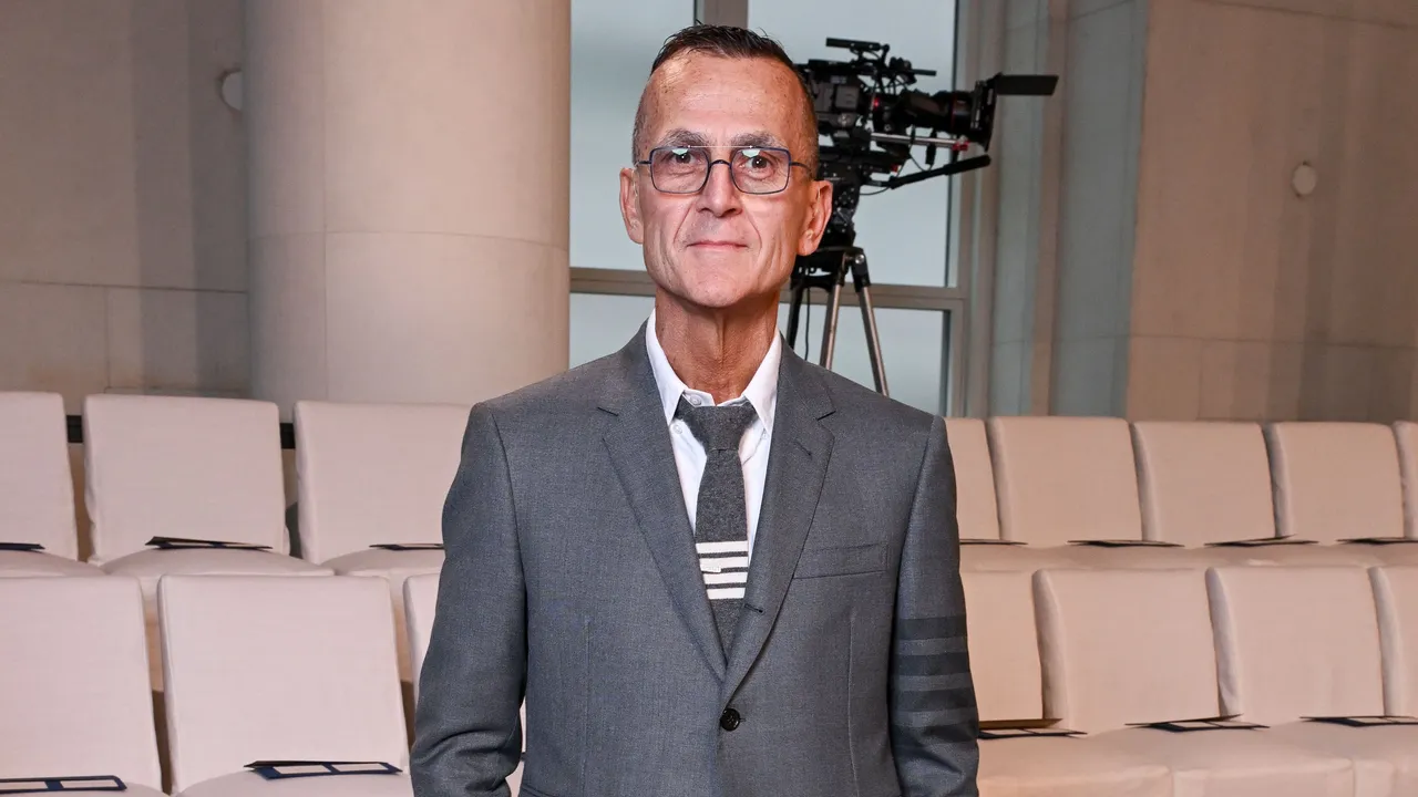 CFDA-Chef Steven Kolb tritt nach Handgemenge mit Peta zurück