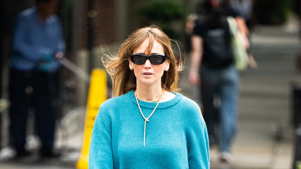 Jennifer Lawrence beherrscht die Formel für den Übergangsstil