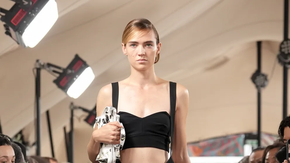 Toga Frühling 2027 Ready-to-Wear Kollektion | Vogue